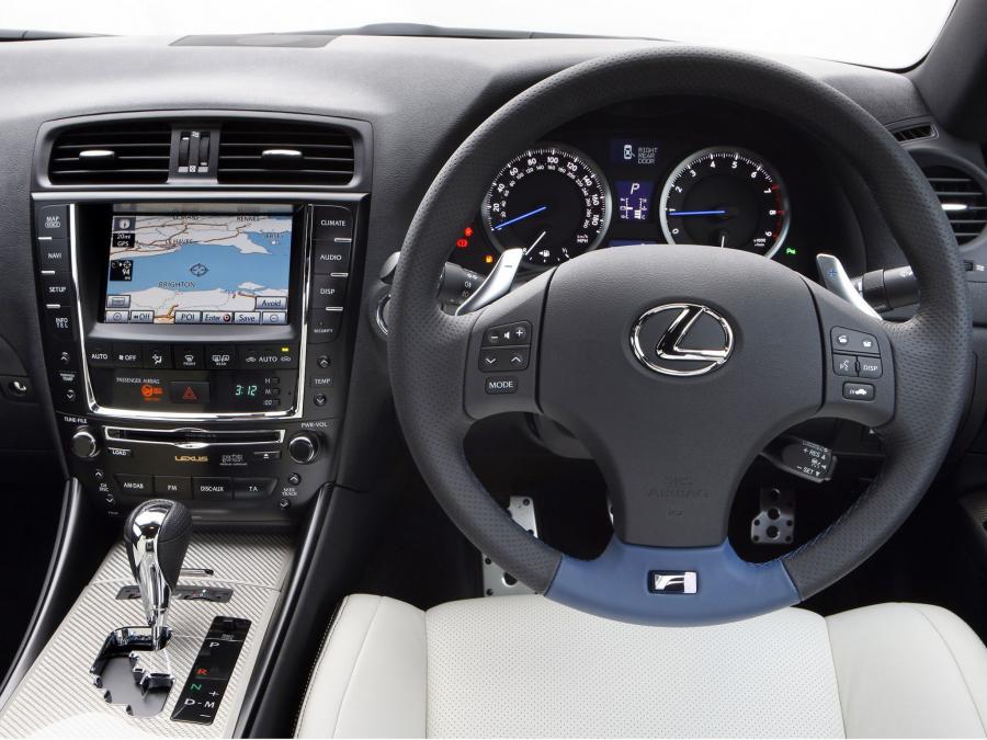  Lexus IS-F 2008 года  (UK) (фото 25 из 30)